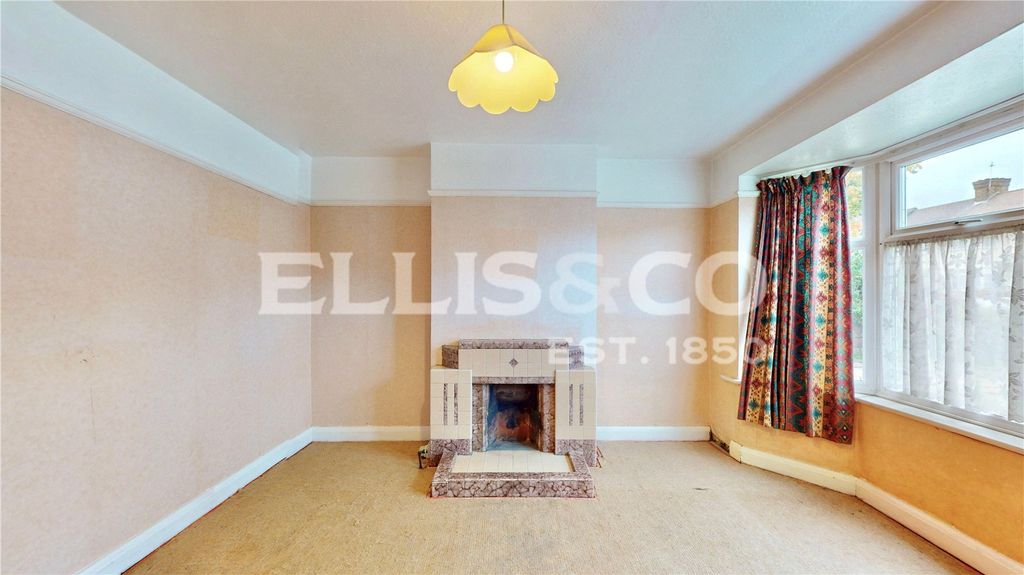 Property photo 3 of 16 Picture No. 04