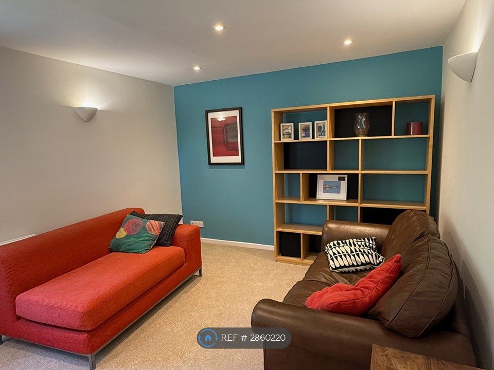 Property photo 3 of 15 Living Room