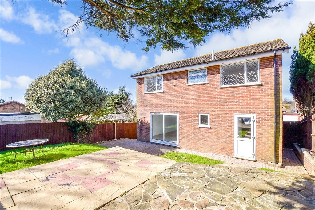 Property photo 2 of 17 Rear Garden