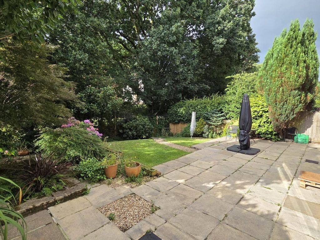 Property photo 3 of 17 Picture No. 28