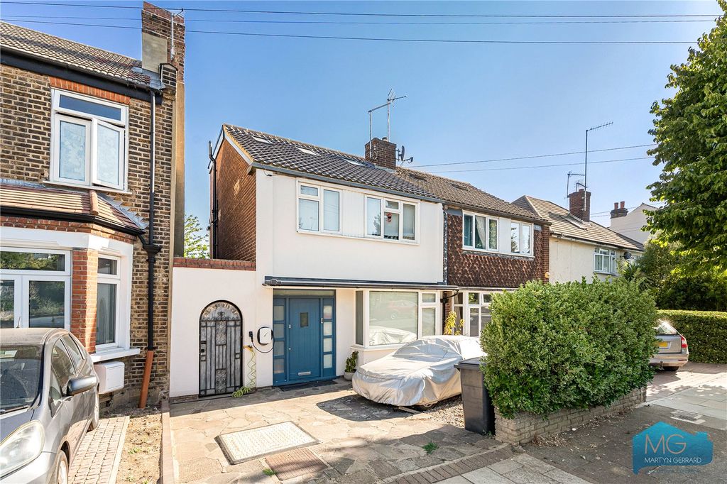 Property photo 1 of 27 Picture No. 22