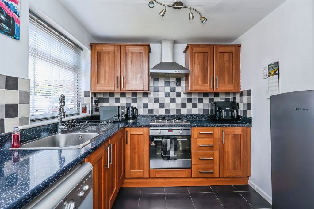 Property photo 2 of 15