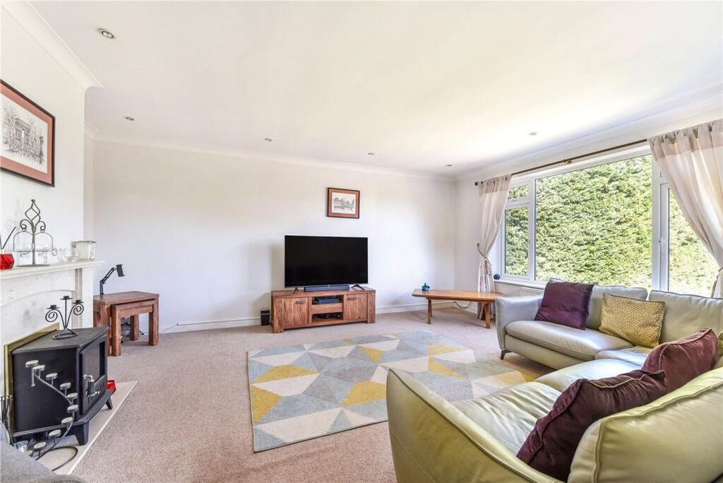 Additional image 7 of 5 bed detached bungalow for salePulens Lane, Petersfield GU31