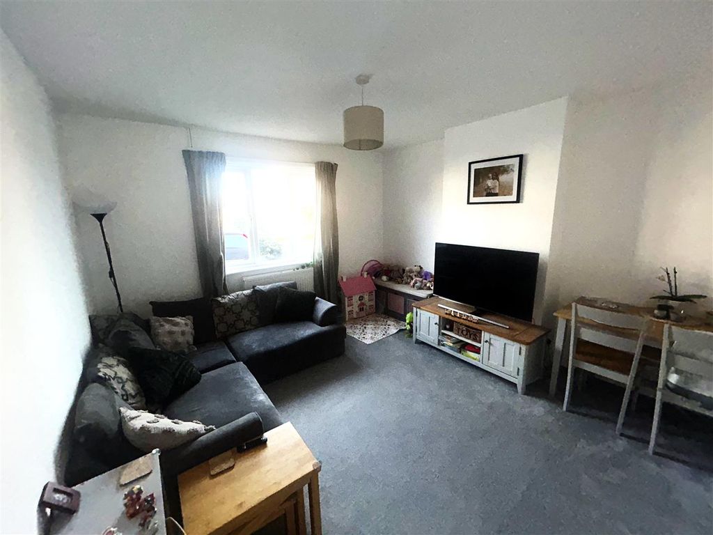 Property photo 3 of 11 Img_2923.Jpg