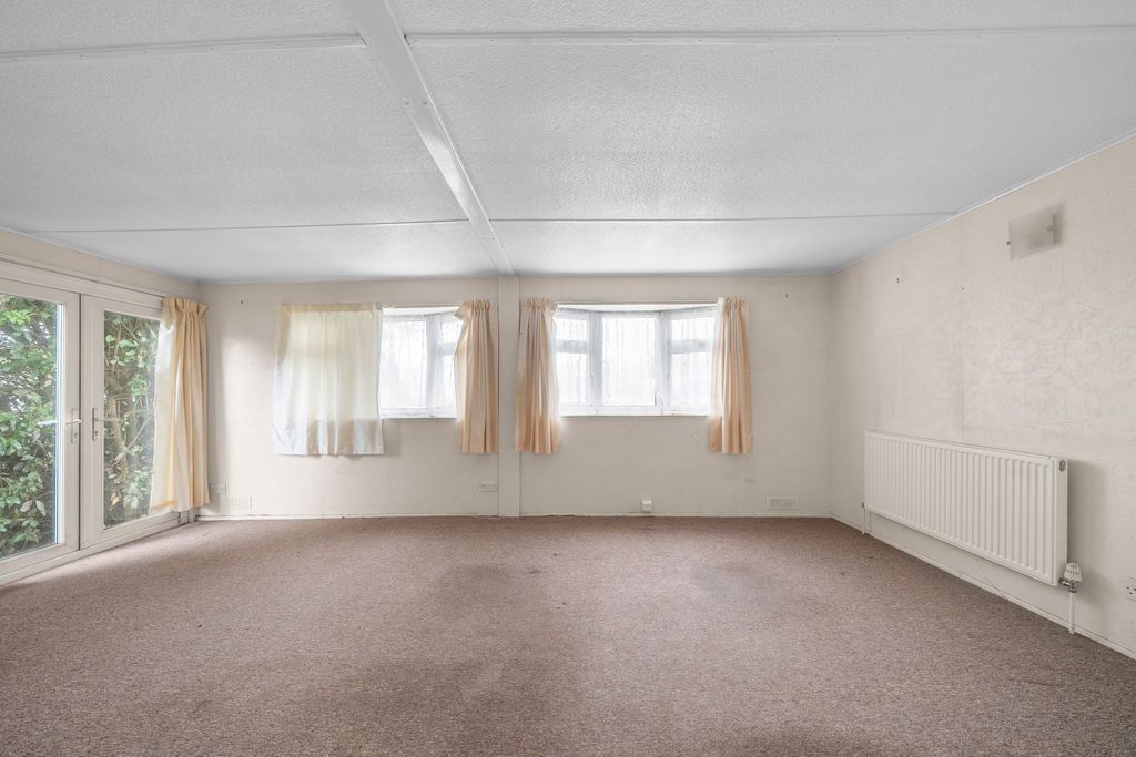 Property photo 3 of 11 Photo 10