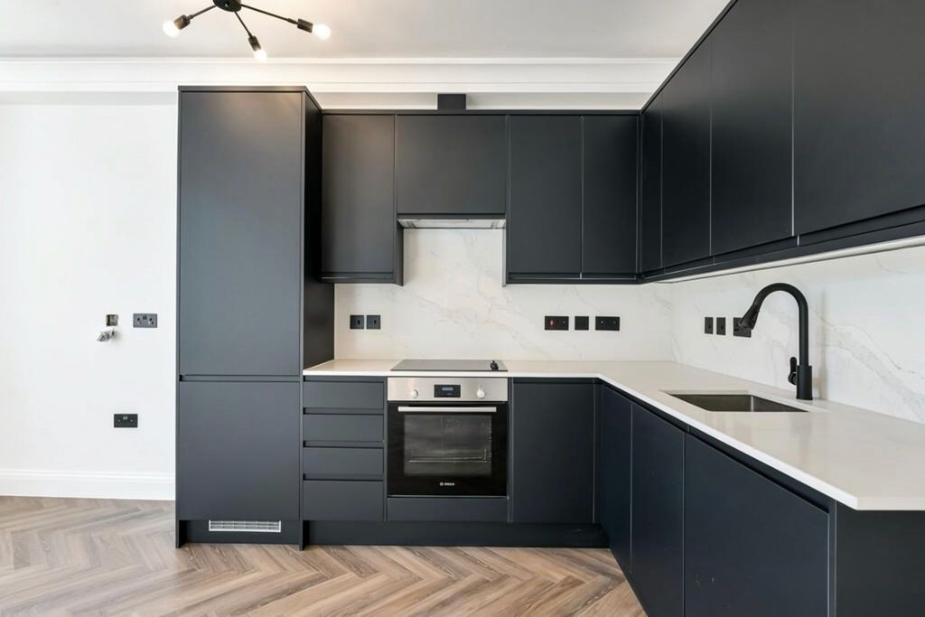 Property photo 2 of 9 8 Church Rdlondon W3 8Pp (5)