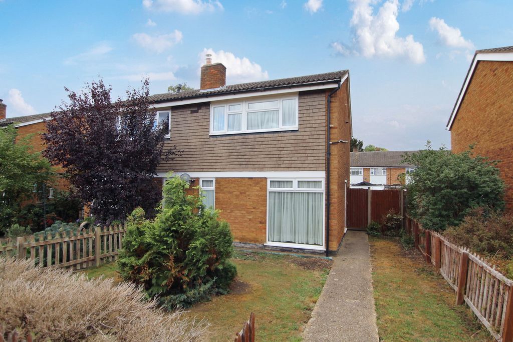 Property photo 1 of 11