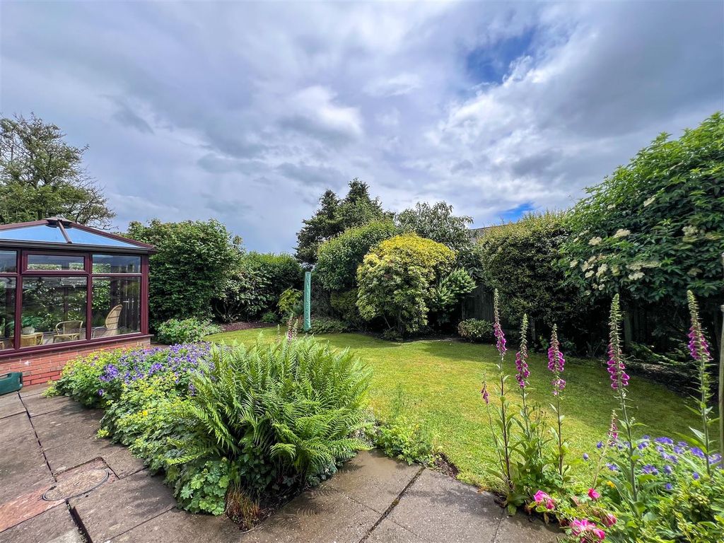 Property photo 2 of 35 Rear Garden