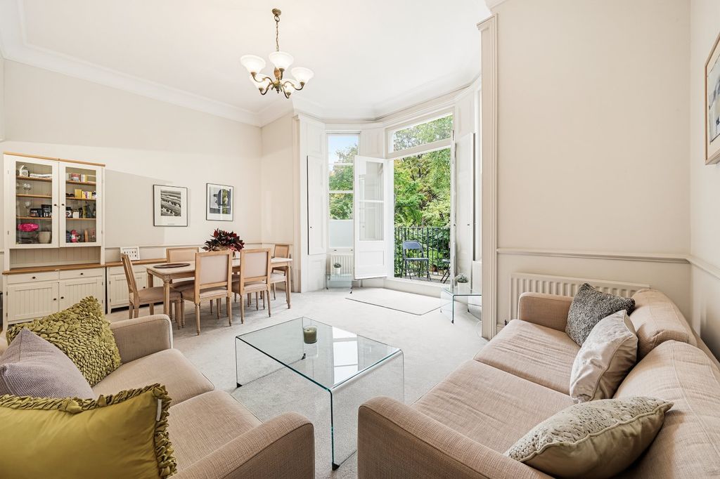 Property photo 1 of 8 Reception Room