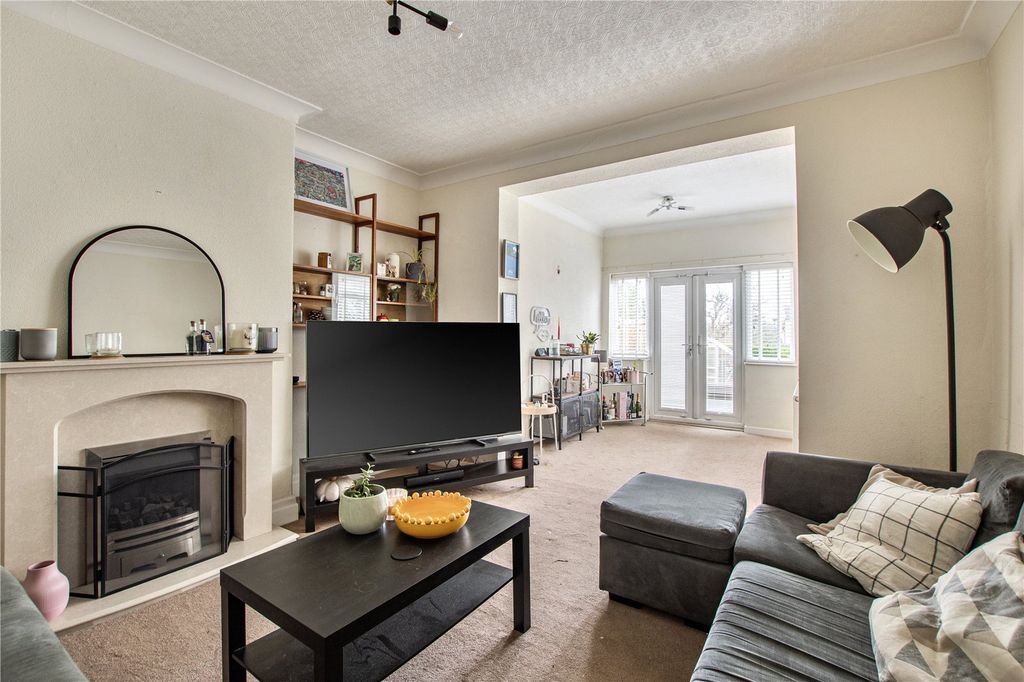 Property photo 2 of 19 Picture No. 08