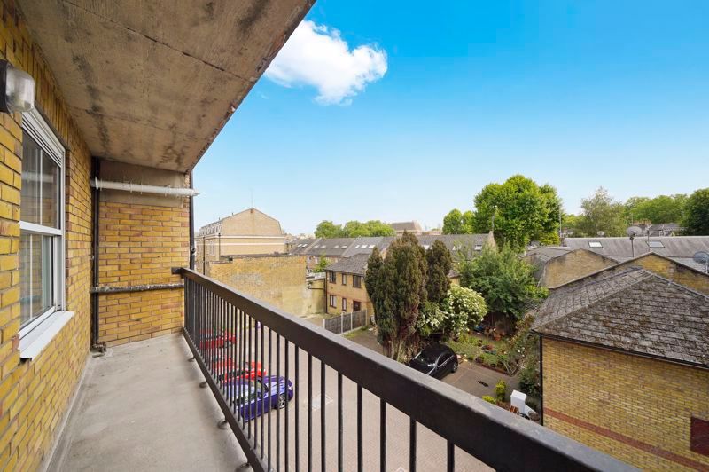 Property photo 3 of 15 Photo 3