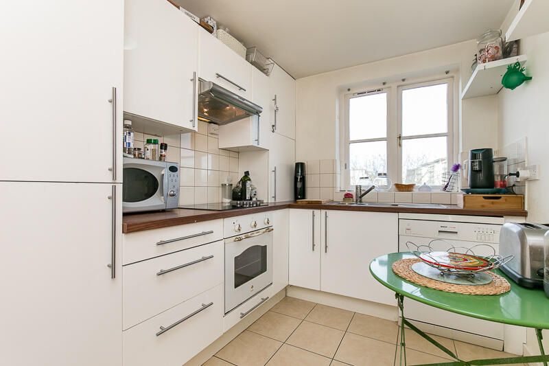 Property photo 3 of 12 Kitchen