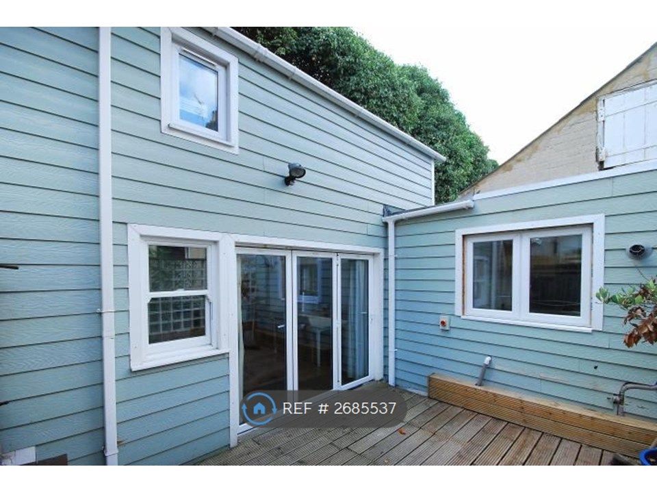 Property photo 3 of 8 Unique Stable Cottage