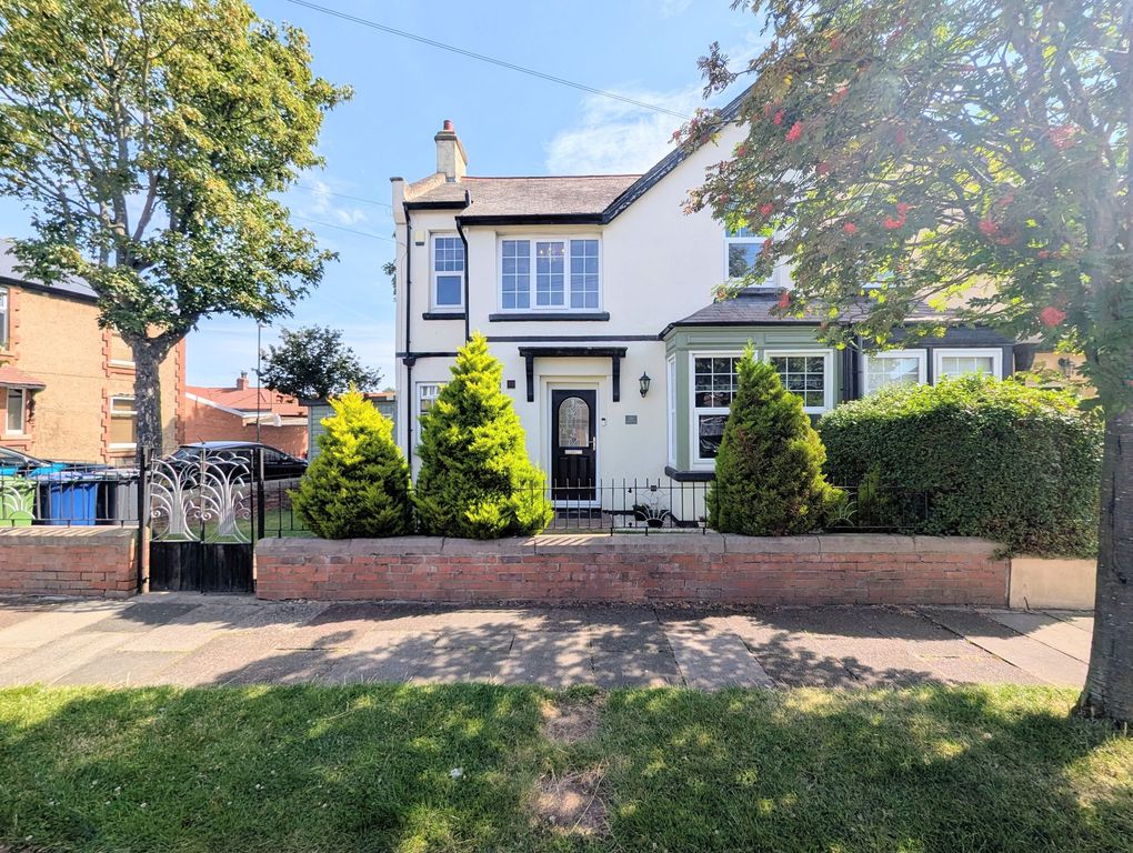 Property photo 1 of 24