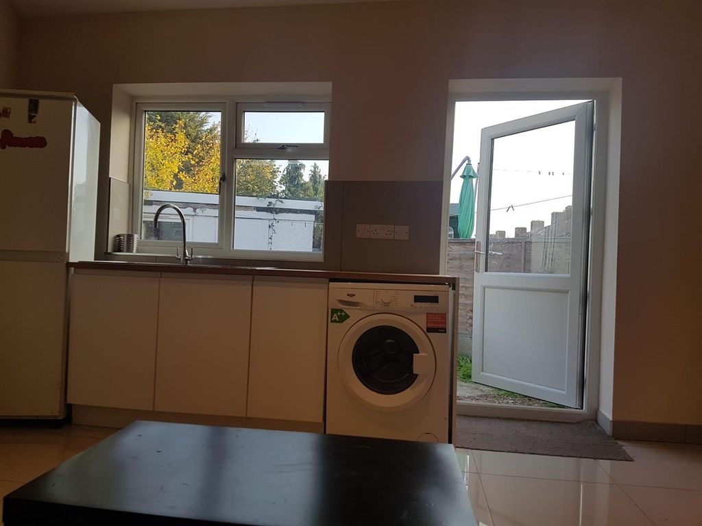 Property photo 3 of 13 3.Jpeg