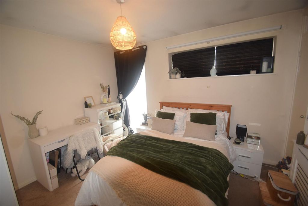 Property photo 3 of 13 Bedroom One