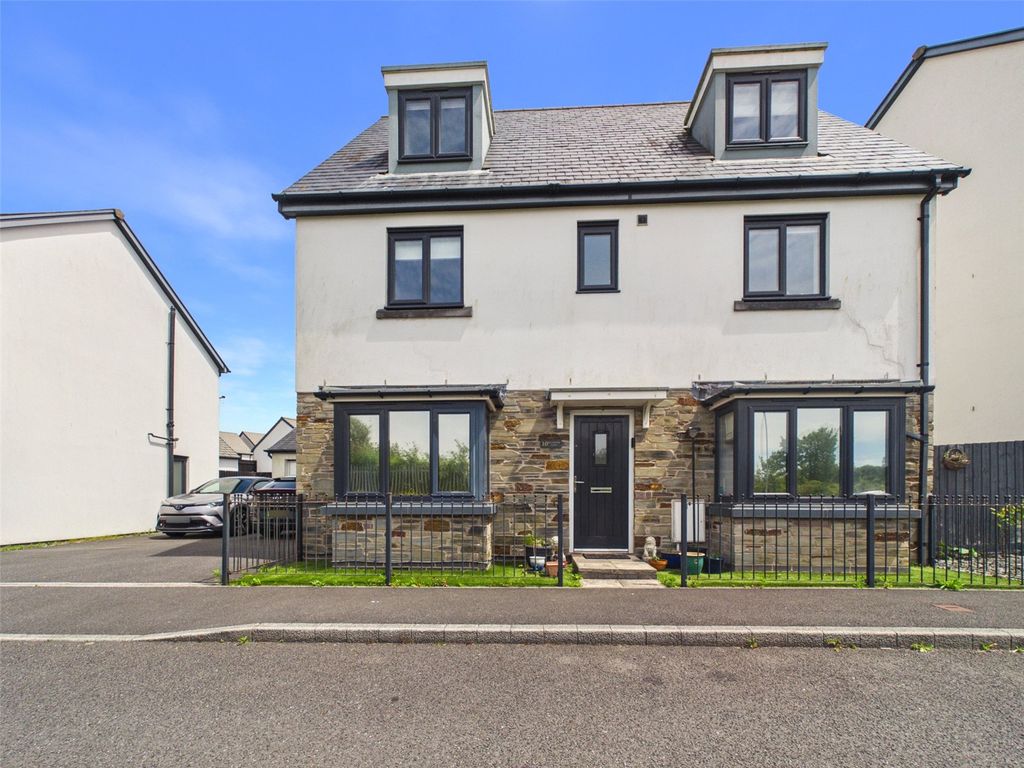 Property photo 1 of 18 Picture No. 02