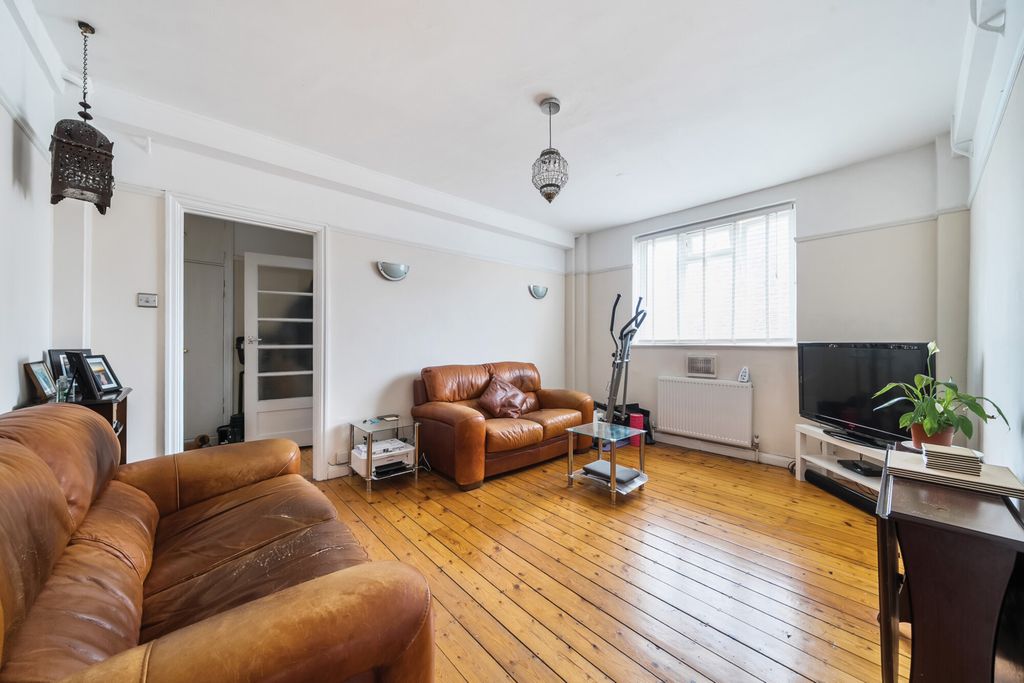 Property photo 1 of 15 1303953-6-6842A78...