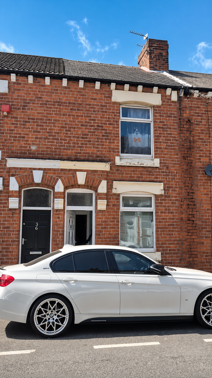 Property photo 1 of 8
