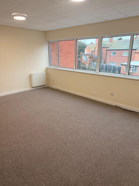 Property photo 2 of 9 Lounge