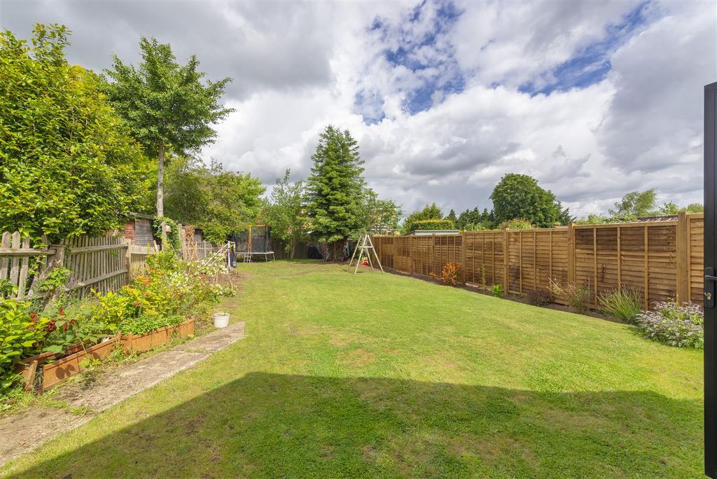 Property photo 3 of 15 14