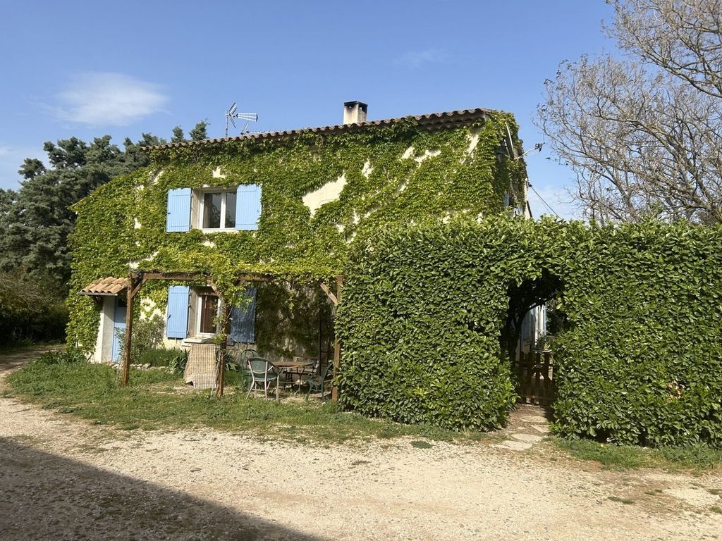 Property photo 1 of 11 Equestrian Property With Villa And Gîtes In Lançon-Provence