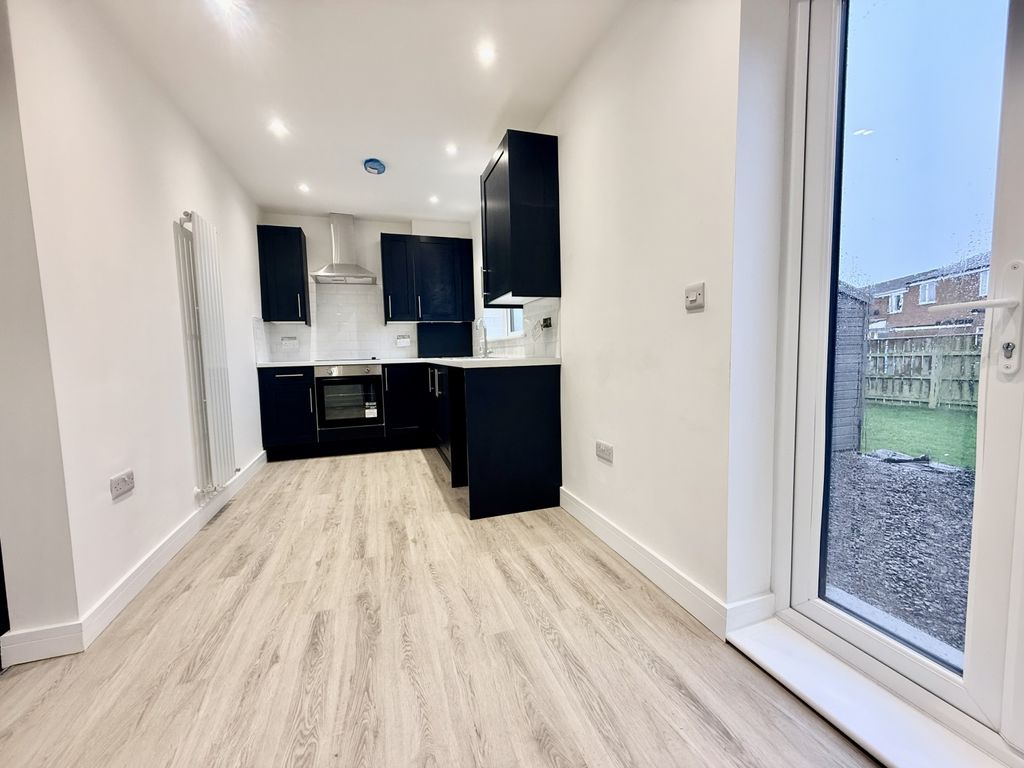 Property photo 3 of 11 Img_6175