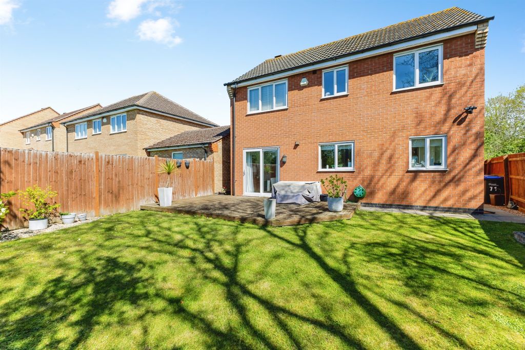 Property photo 2 of 19