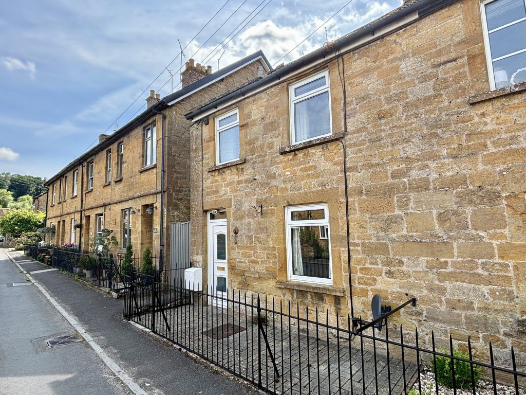 Property photo 1 of 10