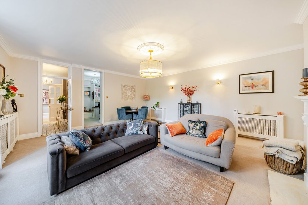 Property photo 1 of 16 1446797-13-69E5Eb...