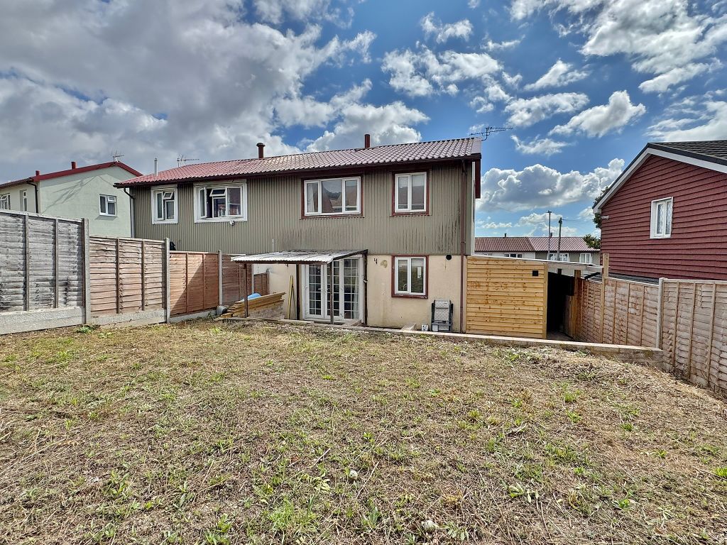 Property photo 2 of 20