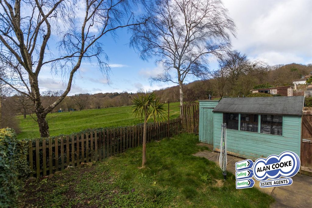 Property photo 3 of 6 Rear.Jpg