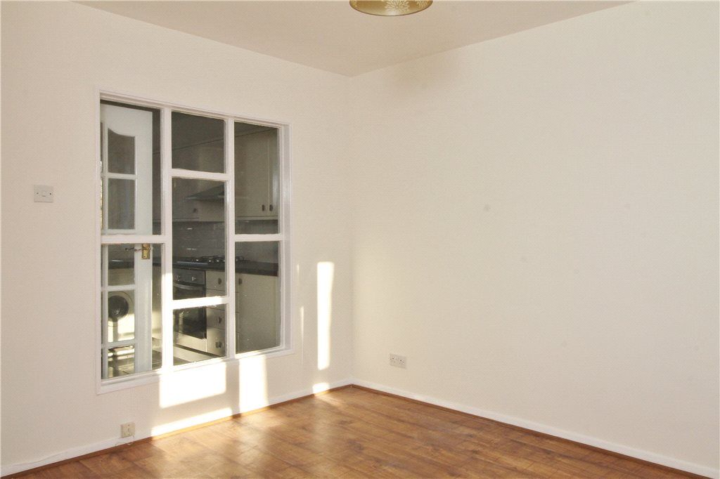 Property photo 3 of 6 Reception Room