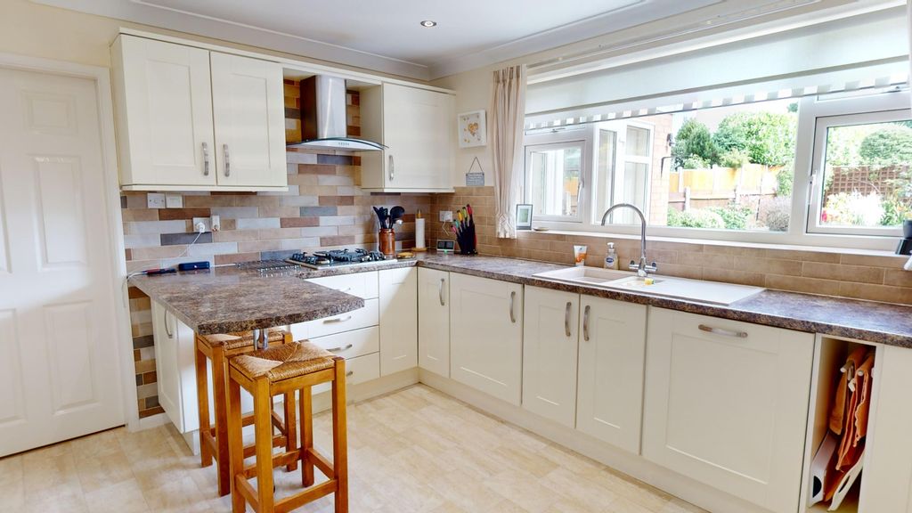Property photo 2 of 30 3475034