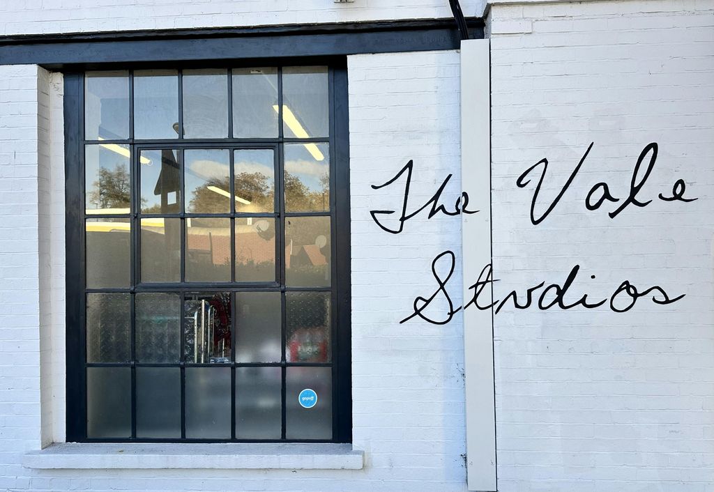 Property photo 3 of 6 4Bdc8Fc707CD44A9B3C16B537849Fe59.Jpeg