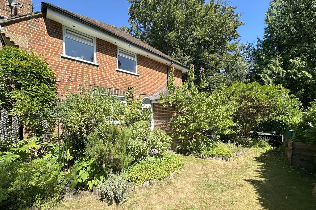 Property photo 3 of 20