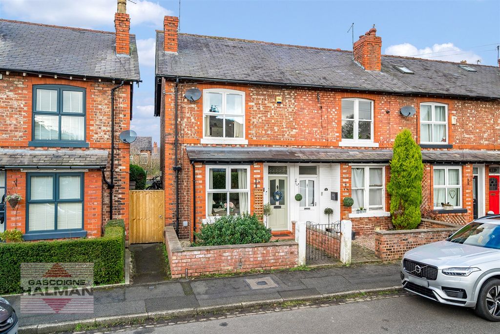 Property photo 1 of 17 (Main)