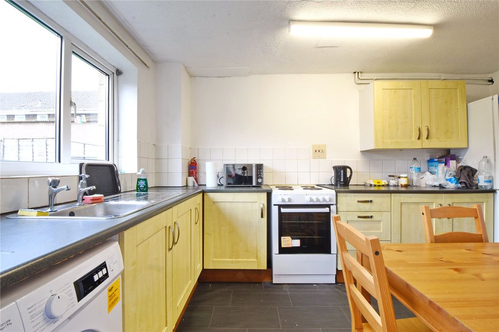 Property photo 2 of 7 Picture No. 09