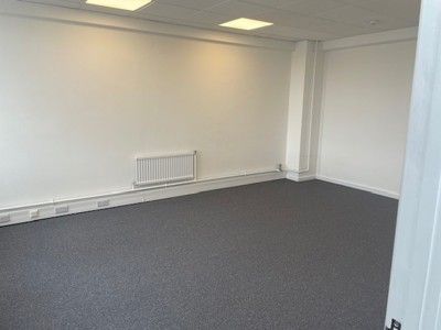 Property photo 3 of 6 Photo 13