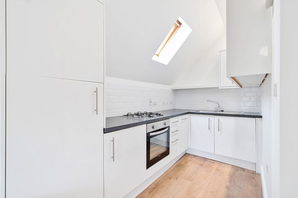 Property photo 1 of 8 1092401 (3)