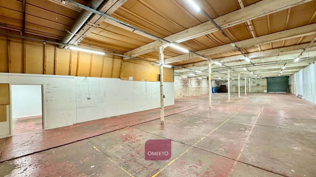 Property photo 2 of 8 Warehouse To Rent