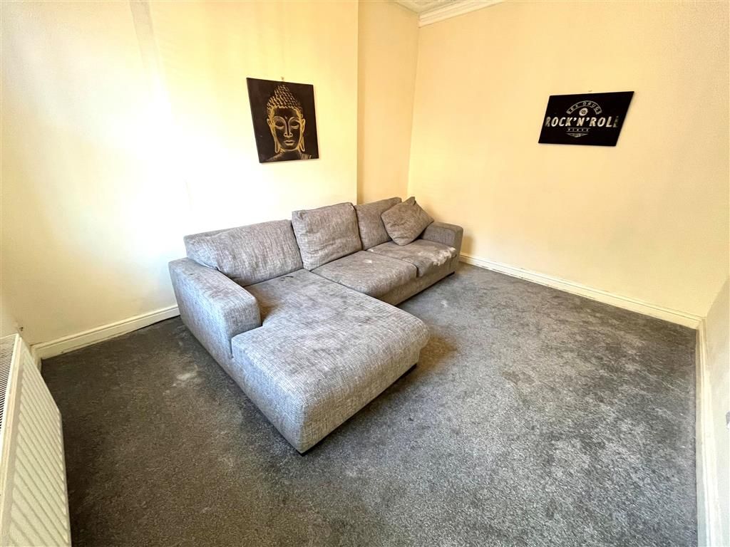 Property photo 2 of 8 Image