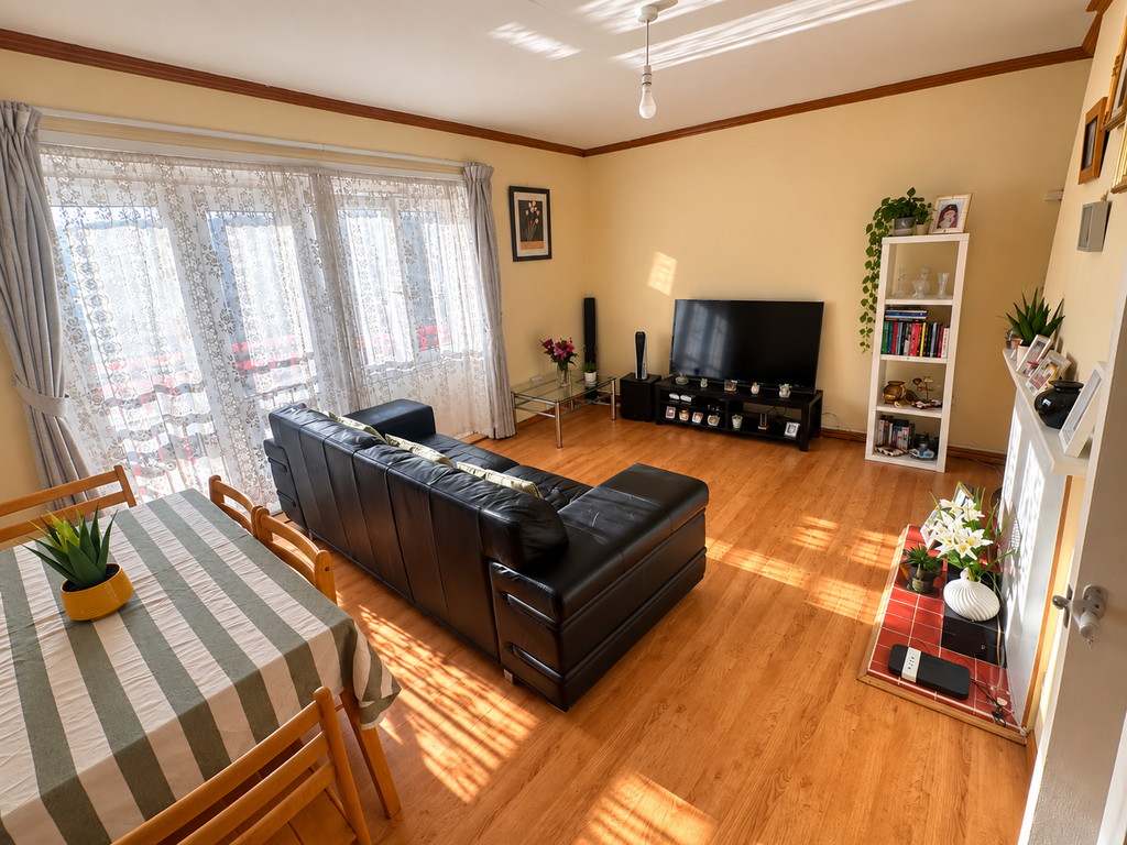 Property photo 2 of 6