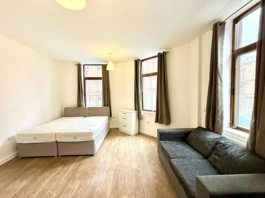 Property photo 1 of 4