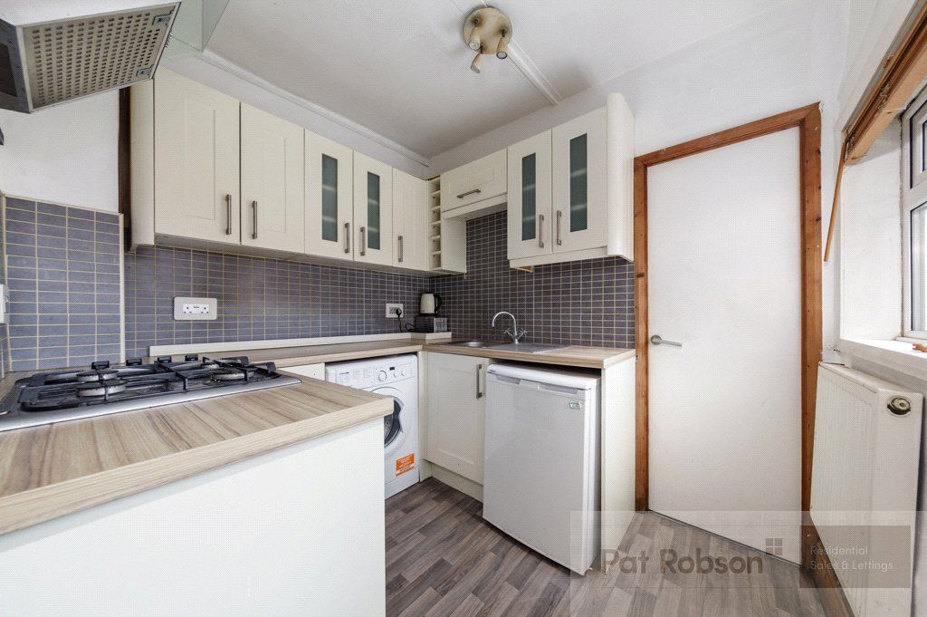 Property photo 3 of 11 Picture 3