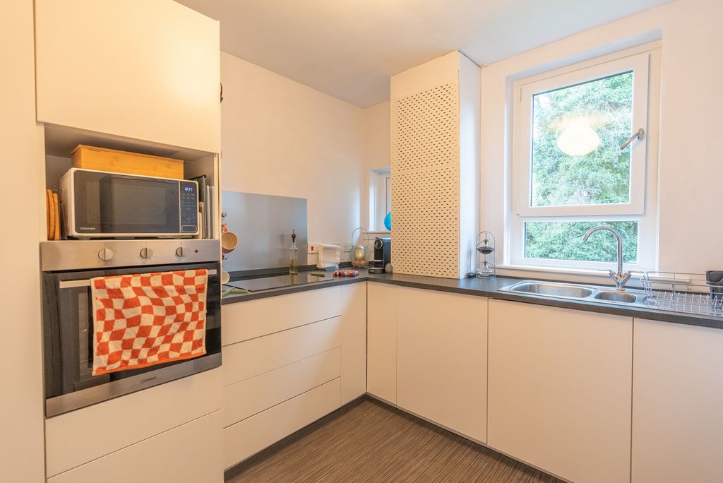 Property photo 3 of 26 Gallery