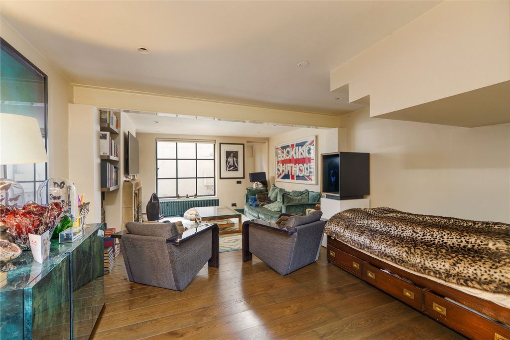Property photo 2 of 14 Picture No. 04