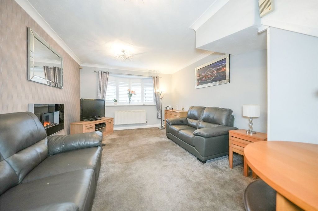 Property photo 2 of 10 Lounge/Diner