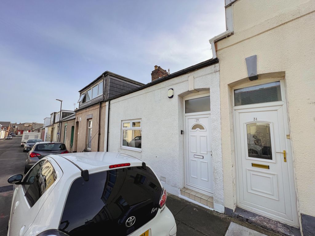 Property photo 2 of 12