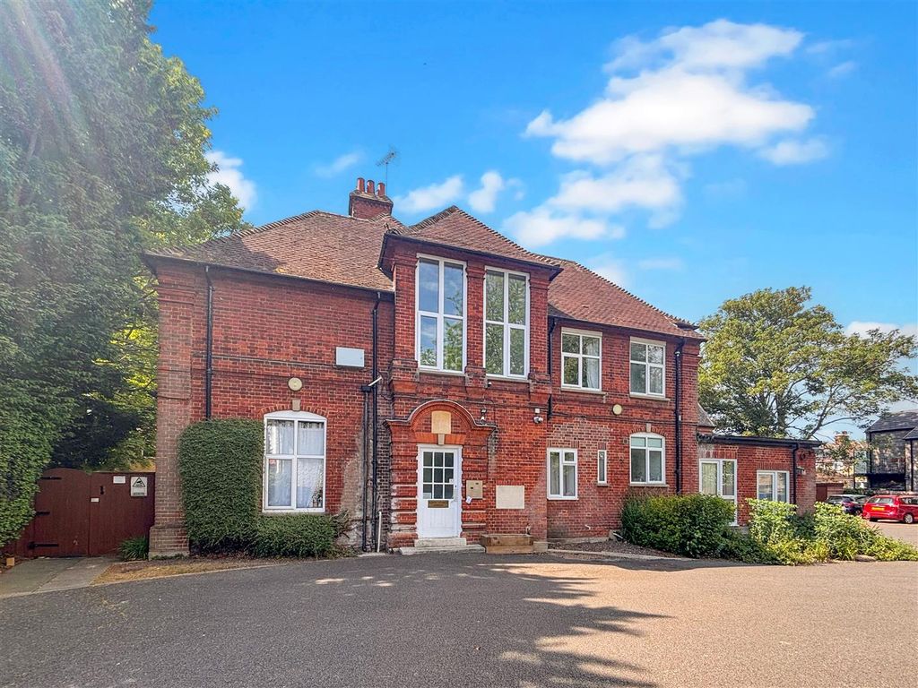 Property photo 1 of 10 6.Jpg